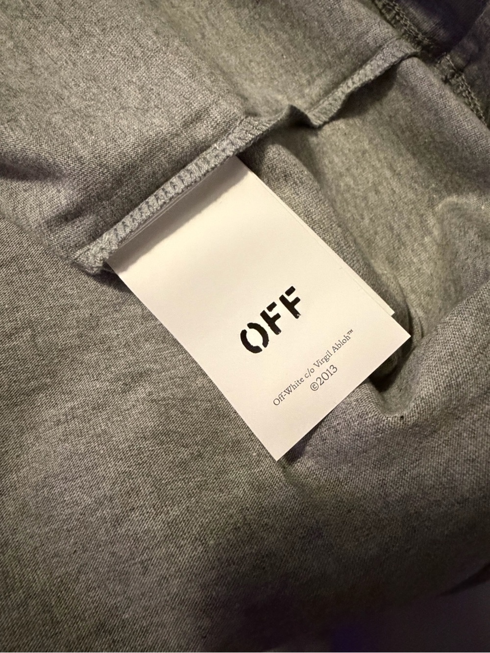 Off-White Chalk Arrow Fit Tee in Heather Grey - Picture 5 of 7